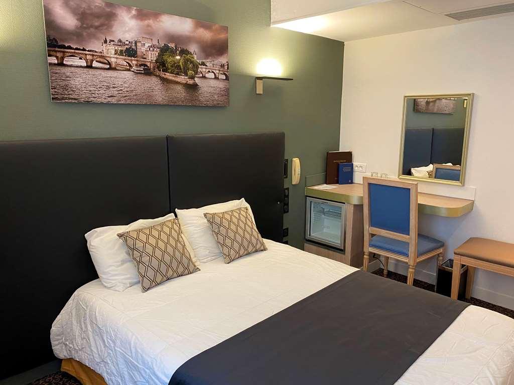 Hotel Louvre Sainte Anne Paris Ruang foto