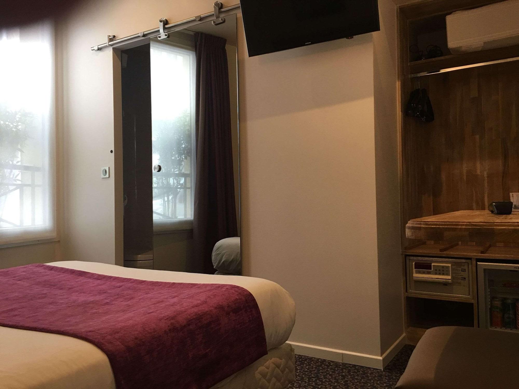 Hotel Louvre Sainte Anne Paris Bagian luar foto