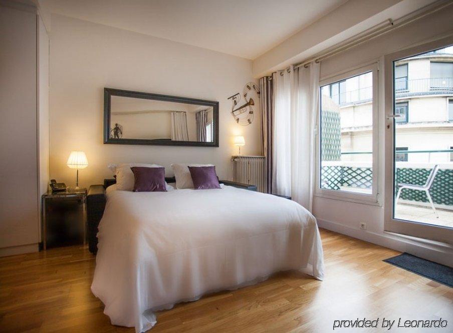 Hotel Louvre Sainte Anne Paris Bagian luar foto